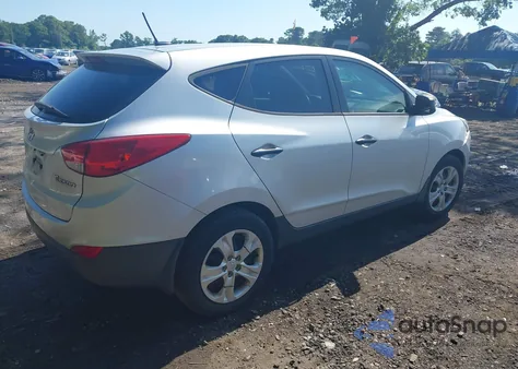 2013 Hyundai Tucson Gl z USA, uszkodzony, nr VIN KM8JT3AB7DU563750